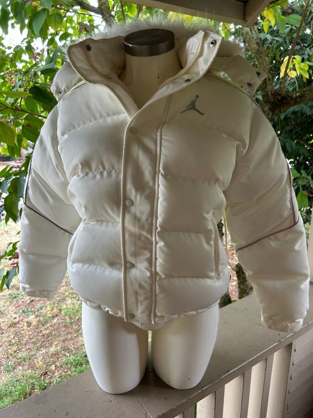 Supreme x Jordan Puffer Jacket